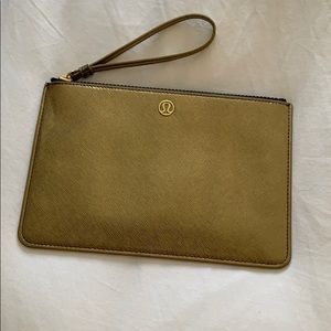 Lululemon bag